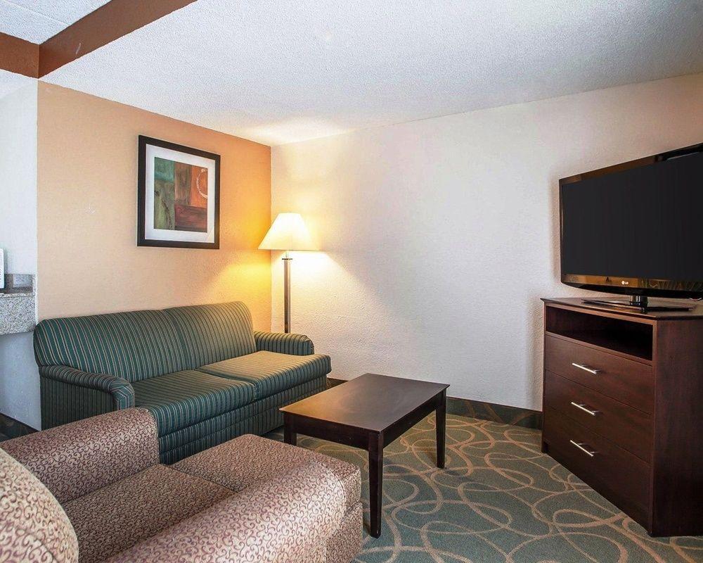 Quality Suites Milwaukee Airport Ngoại thất bức ảnh